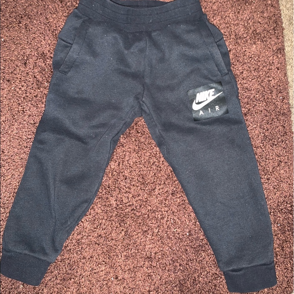 Toddler 2t black Nike sweat pants